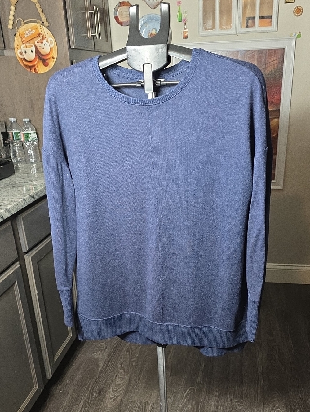 Time and Tru Woman's Navy Blue Crewneck Sweater